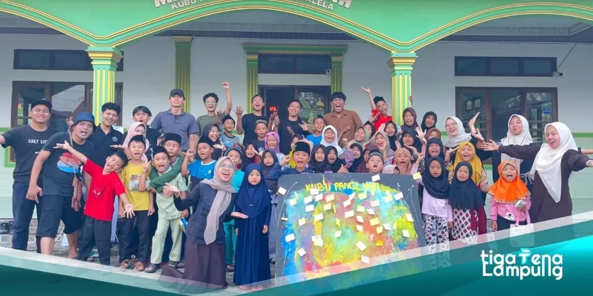 Kolaborasi Empat Komunitas Hadirkan Ruang Literasi dan Keceriaan bagi Anak-anak Desa Tajimalela Artikel ini adalah bagian dari Mitra Promedia Group dan sudah tayang dengan judul "Kolaborasi Empat Komunitas Hadirkan Ruang Literasi dan Keceriaan bagi Anak-anak Desa Tajimalela" Baca selengkapnya di: https://lampung.tigapena.com/lampung-selatan/113317425200/kolaborasi-empat-komunitas-hadirkan-ruang-literasi-dan-keceriaan-bagi-anak-anak-desa-tajimalela