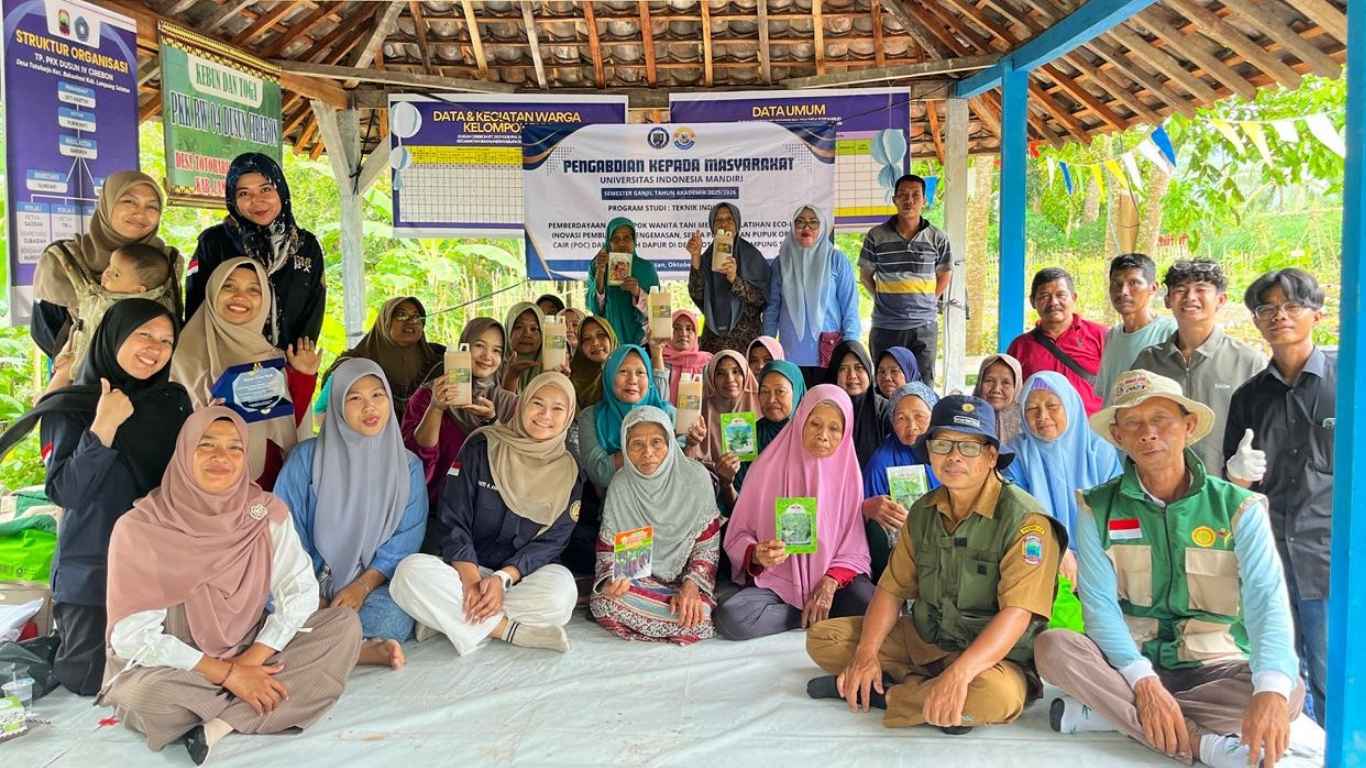UIM Laksanakan Pengabdian Masyarakat Ke KWT Desa Totoharjo Melalui Pelatihan Eco-Living